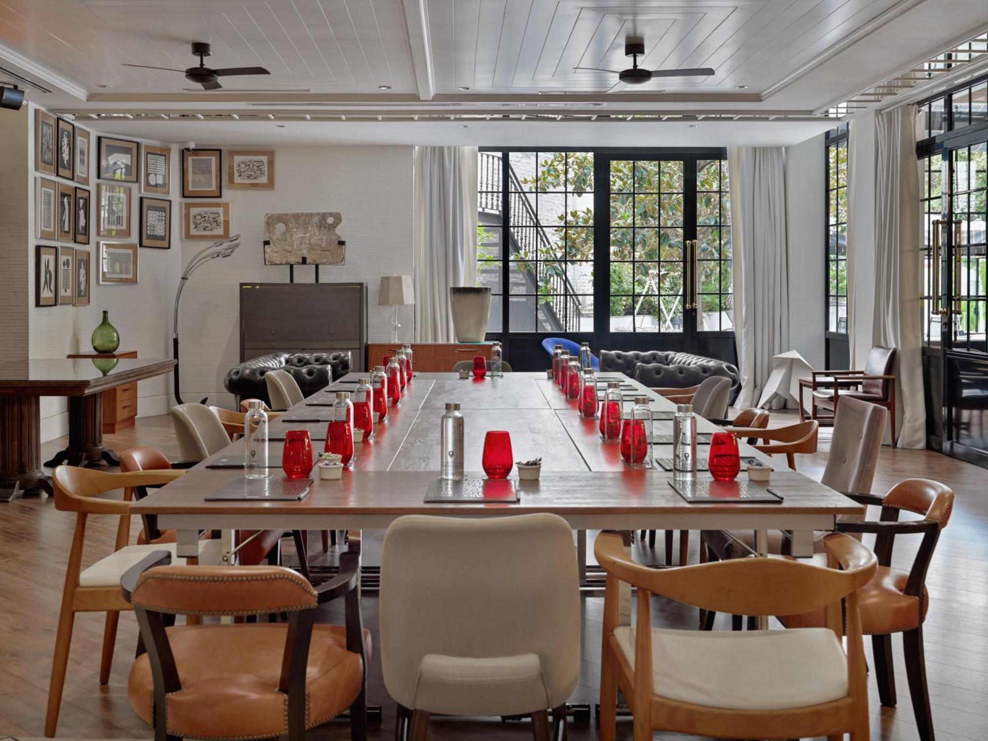 H10 Metropolitan 4* Sup Hotel 4*