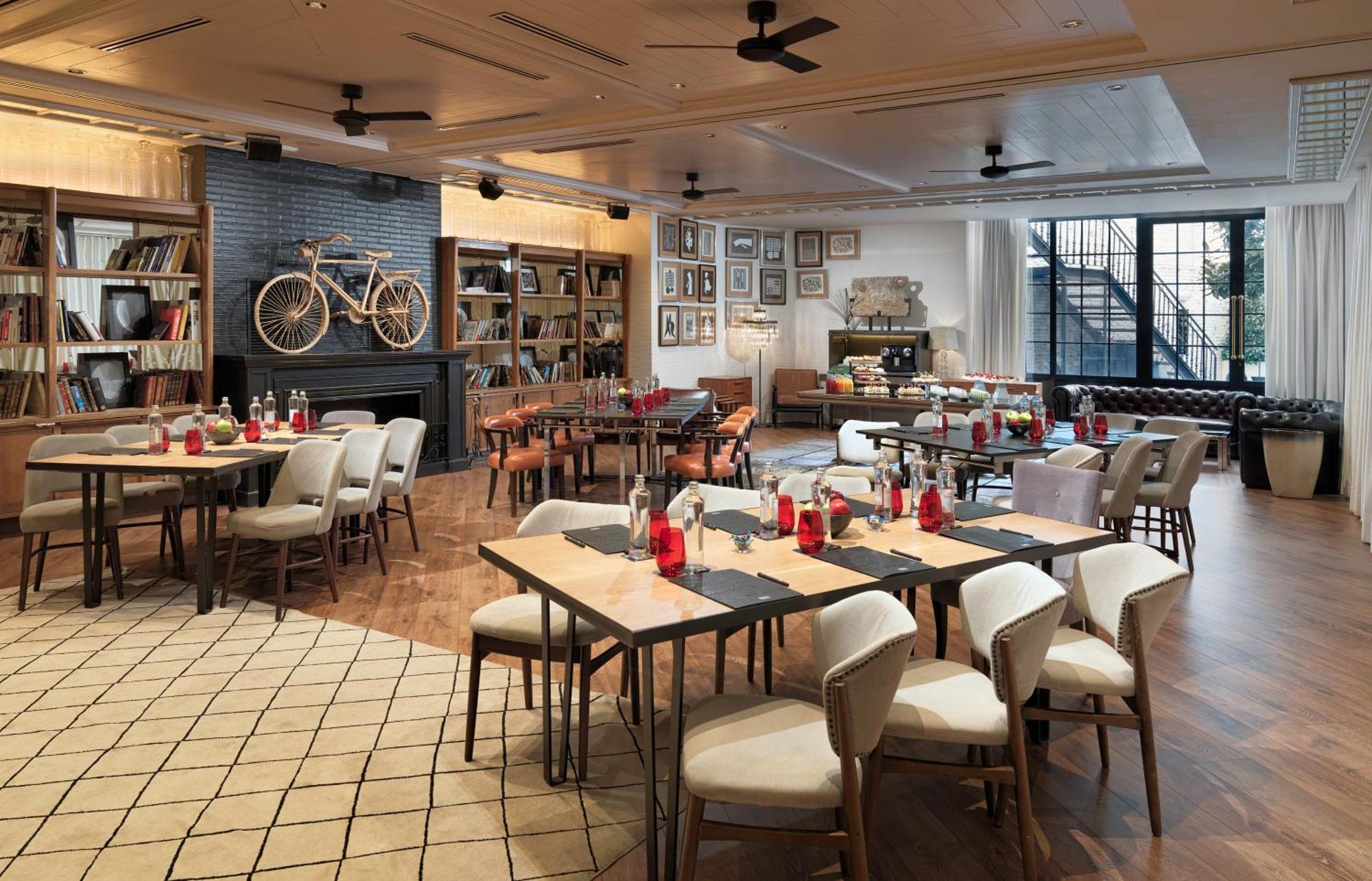 Hotel H10 Metropolitan 4* Sup